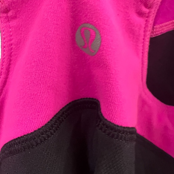 ⭐️LULULEMON ⭐️ Tank Top SZ 8 - Picture 6 of 6